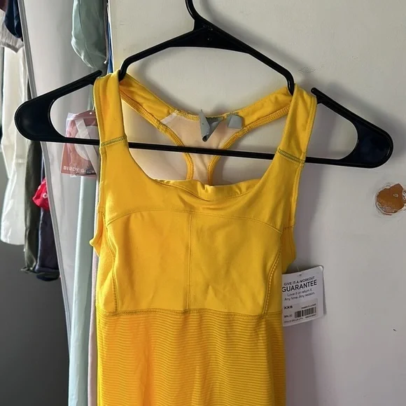NWT Athleta Yellow tank - Picture 3 of 8